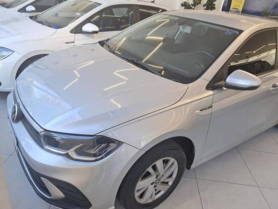 VOLKSWAGEN POLO 1.0 170 TSI COMFORTLINE AUTOMÁTICO VOLKSWAGEN POLO 1.0 170 TSI COMFORTLINE AUTOMÁTICO